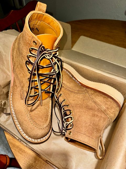 Photo by BigMealsOnly on November 10, 2023 of the Nicks Moc Toe in Seidel 1964 Tan Roughout.