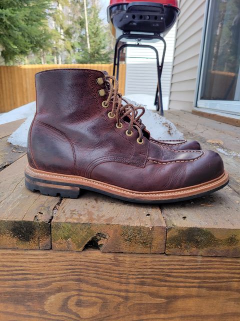 Photo by JoshankRedemption on April 1, 2024 of the Grant Stone Brass Boot in C.F. Stead Dark Burgundy Classic Kudu.