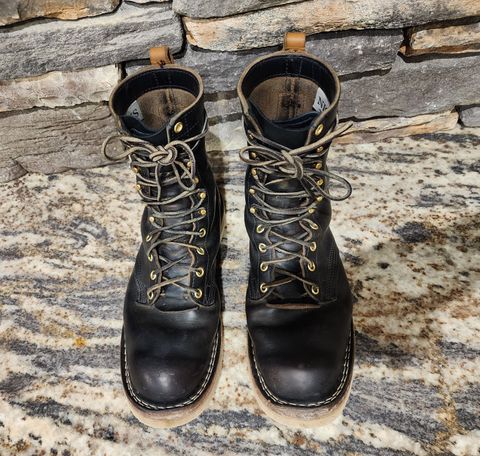 Photo by Leroy on March 6, 2024 of the Nicks x Zuriick Merriman in Horween Black Chromexcel.