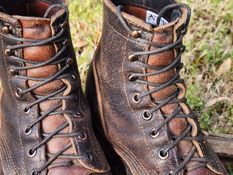 Photo by Pale_Highl1ight on April 1, 2025 of the Nicks Nicks/ x Butterscotch Triton Boot in Nicks/ Horween Black Waxed Flesh.