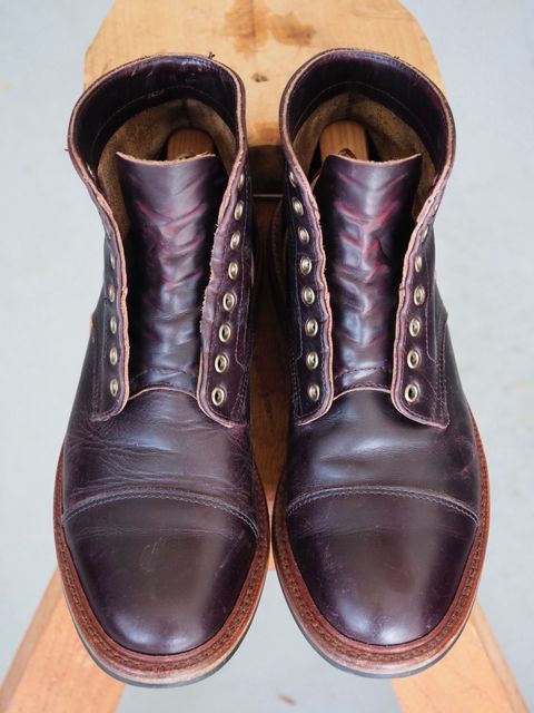 Photo by pmarlinm on March 6, 2023 of the Parkhurst The Richmond in Seidel Dark Burgundy Double Shot.