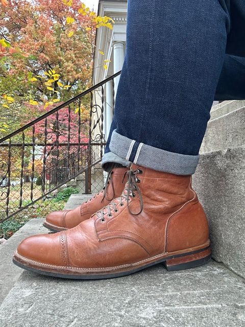 Photo by eddykinz on October 24, 2022 of the Viberg Service Boot BCT in Horween Natural Dublin.