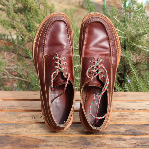 Photo by polishengineering on January 3, 2026 of the Russell Moccasin Co. Fishing Oxford in Seidel British Tan Double Shot.