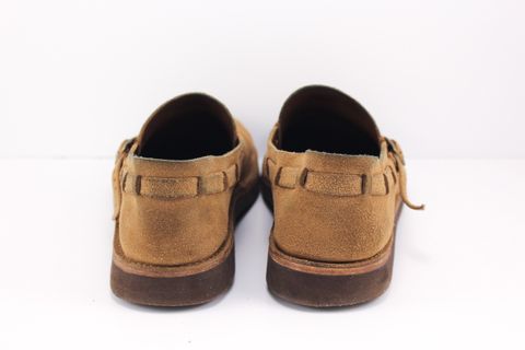 Photo by polishengineering on December 4, 2024 of the Oak Street Bootmakers Country Loafer in Horween Natural Chromexcel Roughout.