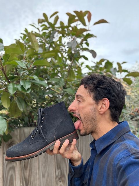 Photo by TheGiuce on October 1, 2023 of the Oak Street Bootmakers Field Boot in Horween Natural Indigo Chromexcel Roughout.
