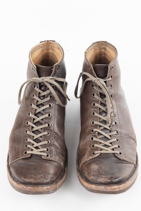 Photo by montyberns on January 3, 2026 of the House Of Berns Grip in Horween Esspresso Vermont DHF.