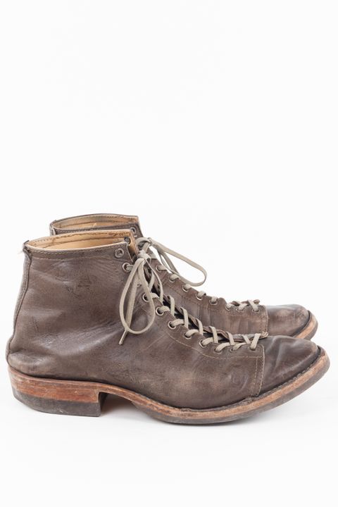Photo by montyberns on January 3, 2026 of the House Of Berns Grip in Horween Esspresso Vermont DHF.