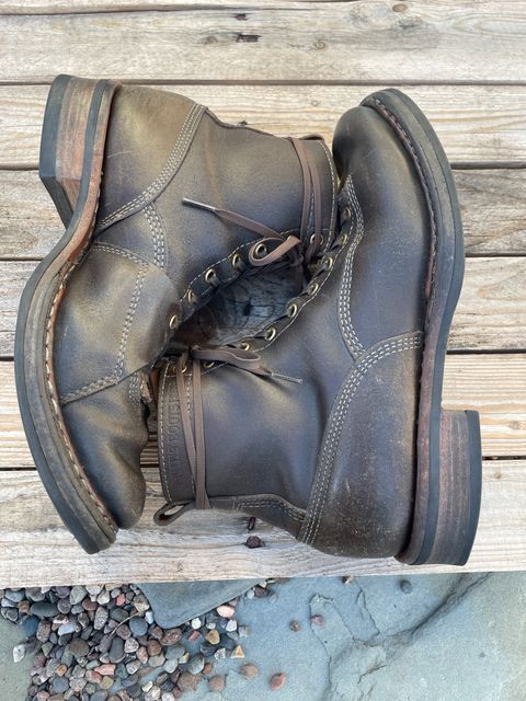 Photo by Mikejones100 on April 3, 2023 of the White's Unlisted Model in Horween Olive Waxed Flesh.