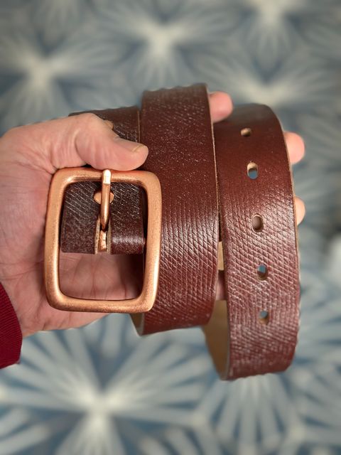 Photo by stitchdown on January 5, 2026 of the Titletown Goods Garrison Belt in J&FJ Baker Australian Nut Hatchgrain Bridle.
