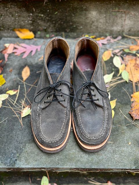 Photo by stitchdown on October 31, 2025 of the Russell Moccasin Co. Sporting Clays Chukka in Horween Marine Field Roughout.