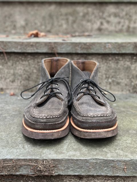 Photo by stitchdown on December 5, 2025 of the Russell Moccasin Co. Sporting Clays Chukka in Horween Marine Field Roughout.