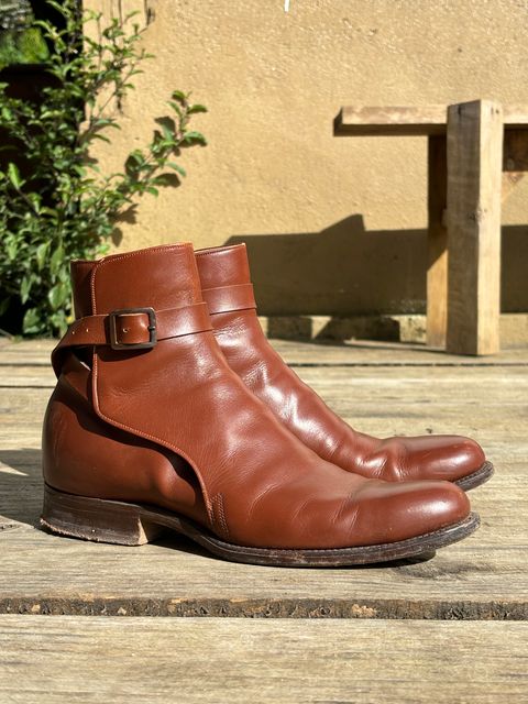 Photo by luutruc07 on November 4, 2023 of the Ring & Brewer Jodhpur in Brown Calf.