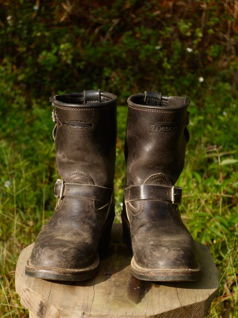 Photo by luutruc07 on April 3, 2023 of the Wesco Boss Engineer Boot in Unlisted Leather.