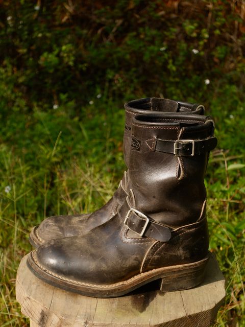 Photo by luutruc07 on April 3, 2023 of the Wesco Boss Engineer Boot in Unlisted Leather.