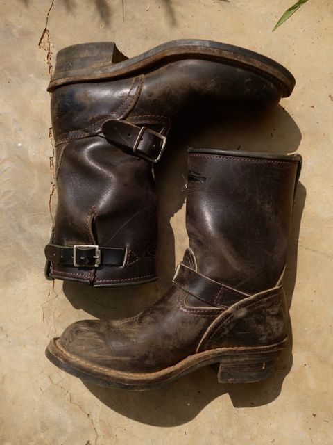 Photo by luutruc07 on April 3, 2023 of the Wesco Boss Engineer Boot in Unlisted Leather.