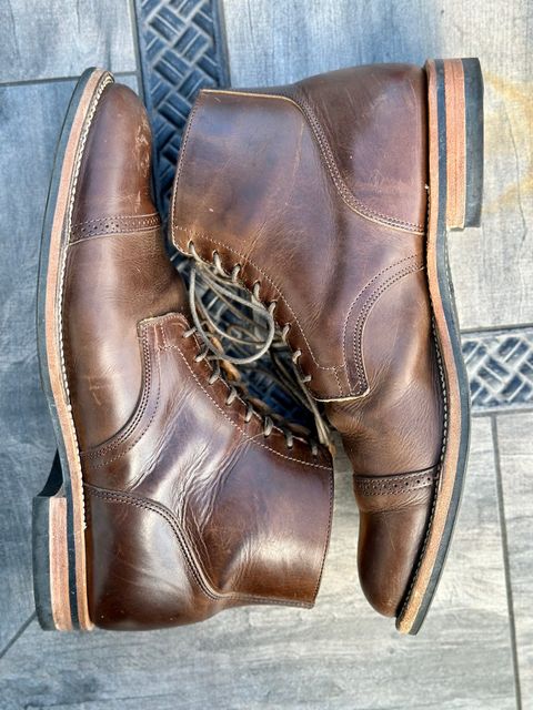 Photo by mattmcmhn on November 5, 2022 of the Viberg Service Boot BCT in Guidi Olive Calf.