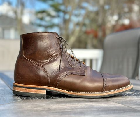 Photo by mattmcmhn on November 5, 2022 of the Viberg Service Boot BCT in Guidi Olive Calf.