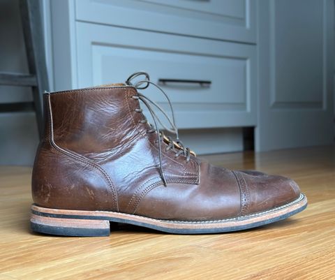 Photo by mattmcmhn on January 5, 2023 of the Viberg Service Boot BCT in Guidi Olive Calf.