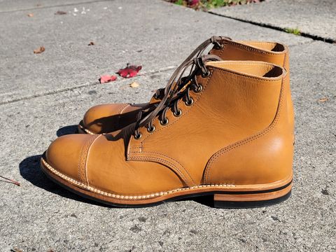 Photo by drdrakeramoray on November 2, 2023 of the Viberg Service Boot BCT in Horween Bourbon Horsebutt.