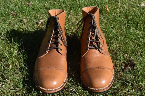 Photo by drdrakeramoray on November 2, 2023 of the Viberg Service Boot BCT in Horween Bourbon Horsebutt.