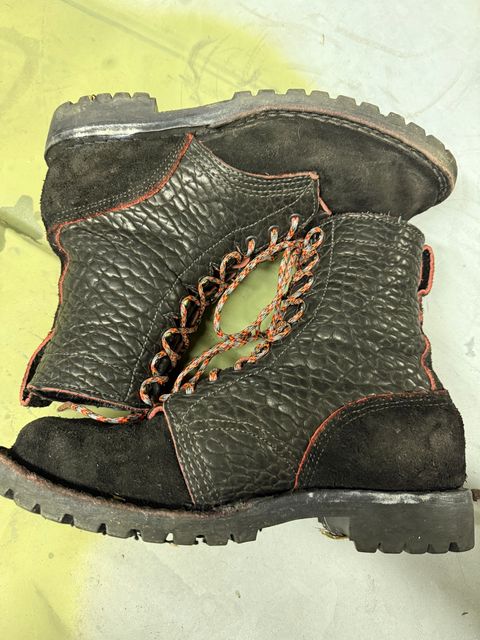 Photo by chadthebootguy on November 6, 2025 of the JK Boots O.T. in Bloodcore Bison.