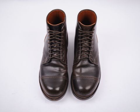 Photo by inthosejawnz on November 4, 2024 of the Viberg Service Boot BCT in Horween Cognac Shell Boxboard.