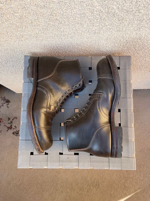 Photo by inthosejawnz on January 5, 2025 of the Viberg Service Boot BCT in Horween Cognac Shell Boxboard.