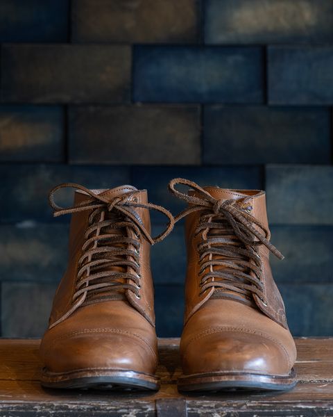 Photo by inthosejawnz on December 5, 2022 of the Viberg Service Boot BCT in Horween Bourbon Horsebutt.