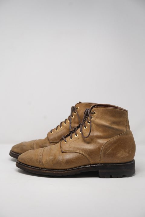 Photo by ccasenhiser on February 3, 2025 of the Grant Stone Garrison Boot in C.F. Stead Natural Waxy Commander Suede.