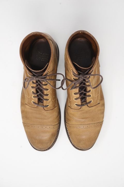 Photo by ccasenhiser on February 3, 2025 of the Grant Stone Garrison Boot in C.F. Stead Natural Waxy Commander Suede.