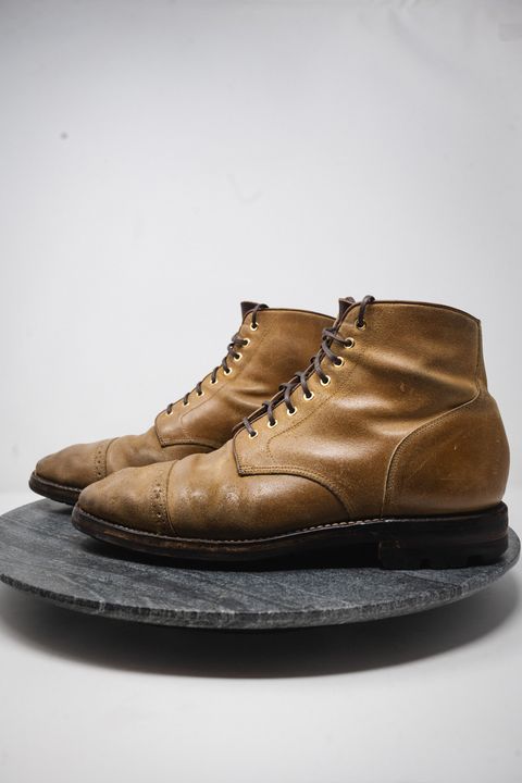 Photo by ccasenhiser on April 5, 2025 of the Grant Stone Garrison Boot in C.F. Stead Natural Waxy Commander Suede.