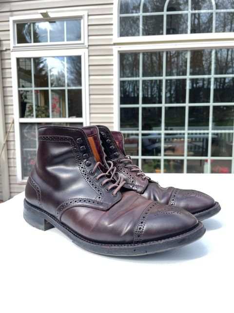 Photo by harshhappens on April 1, 2024 of the Alden Medallion Cap Toe Boot in Horween Color 8 Shell Cordovan.