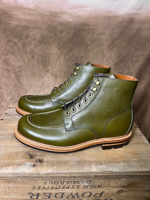 Photo by TheHobbyCobbler on September 30, 2025 of the Grant Stone Brass Boot in Badalassi Carlo Oliva Minerva Liscio.