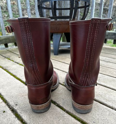 Photo by twg7 on March 2, 2023 of the Wesco Mister Lou in Horween Umber Chromexcel.