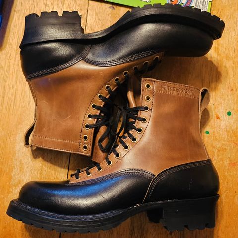 Photo by 1peter3 on February 8, 2024 of the White's x Division Road LTT Logger 375 in Horween Natural Chromexcel.