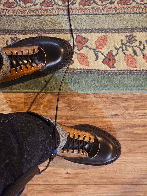 Photo by 1peter3 on February 13, 2024 of the White's x Division Road LTT Logger 375 in Horween Natural Chromexcel.