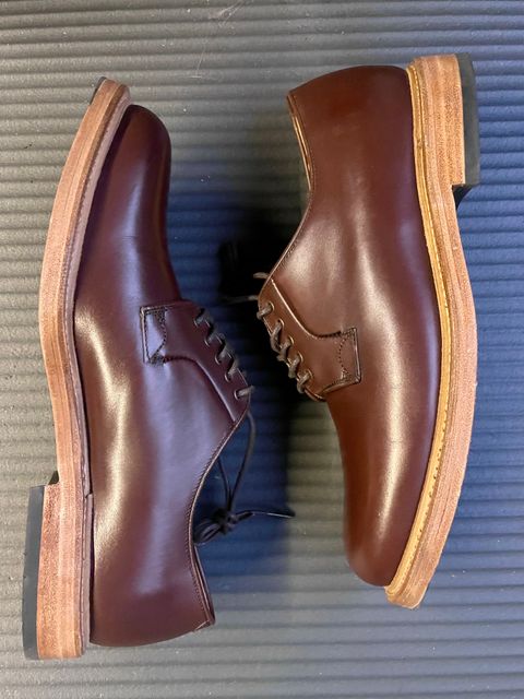 Photo by RobinCarlo on October 5, 2022 of the Lennertson Brawler in Unknown Leather.