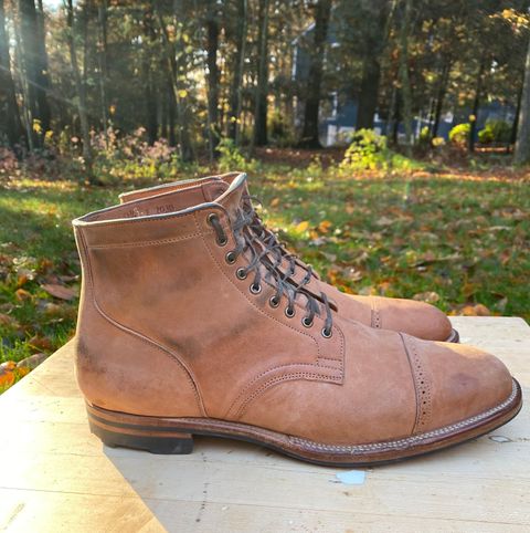 Photo by AgEcho on November 1, 2023 of the Viberg Service Boot BCT in Horween Natural Crust Double Cordovan.
