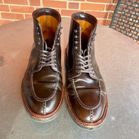 Photo by yallgotbibergs on November 2, 2022 of the Alden Tanker Boot in Horween Cigar Shell Cordovan.