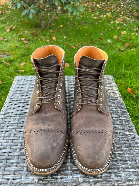 Photo by Marcel_K on November 2, 2022 of the Viberg Service Boot BCT in Maryam 1071 Port Vitello Calf Nubuck.