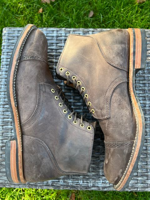 Photo by Marcel_K on November 2, 2022 of the Viberg Service Boot BCT in Maryam 1071 Port Vitello Calf Nubuck.