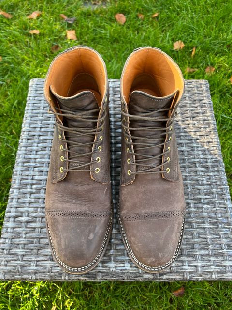 Photo by Marcel_K on November 2, 2022 of the Viberg Service Boot BCT in Maryam 1071 Port Vitello Calf Nubuck.