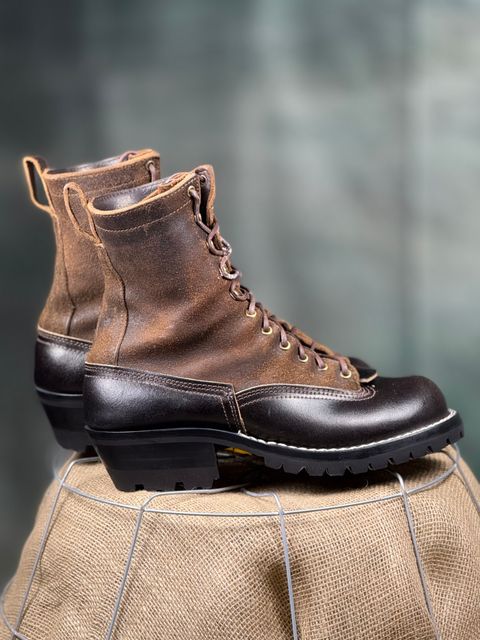 Photo by DocLineman on March 17, 2025 of the Nicks x Rose Anvil ND3 in Horween Brown Waxed Flesh & Seidel 1964 Brown.
