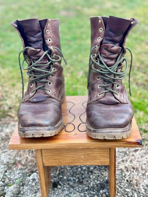 Photo by DocLineman on January 1, 2024 of the Nicks Overlander in Horween Whiskey Predator.