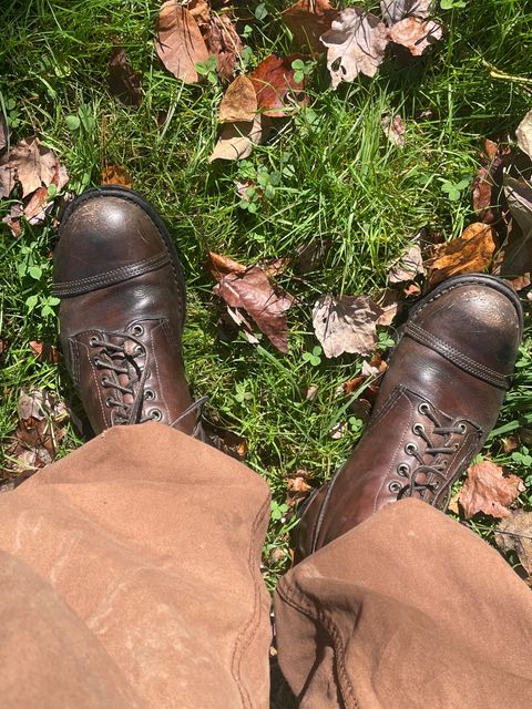Photo by LMullinsLeather on October 16, 2023 of the Red Wing x Indian Motorcycle Spirit Lake in S.B. Foot Amber Portage.
