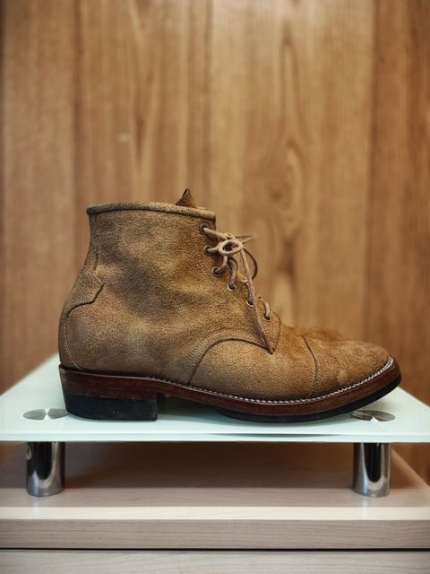 Photo by old_walrus on December 4, 2025 of the Mora Son Shoes De Brazza in Indonesian CH Dark Havana - Roughout.