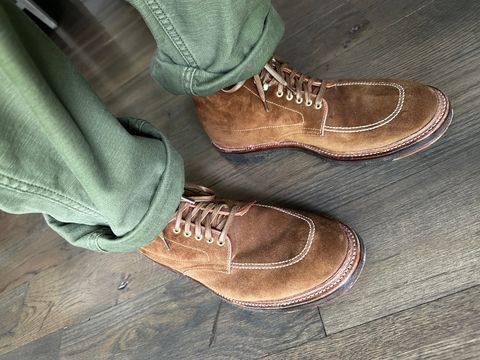 Photo by northsouthdenimguy on July 4, 2024 of the Alden Indy Boot in Snuff Suede.