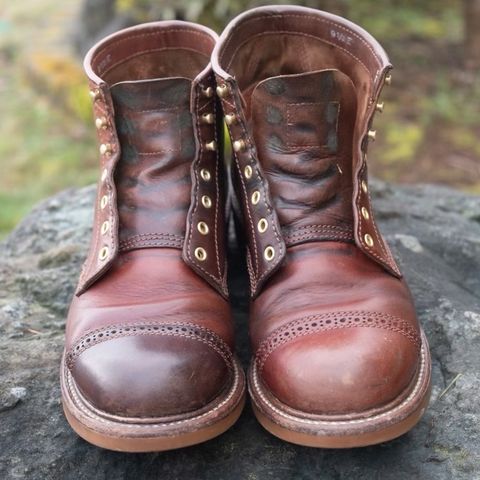Photo by patinalfather on March 5, 2023 of the John Lofgren Combat Boots in Shinki Wabi-Sabi Horsebutt.
