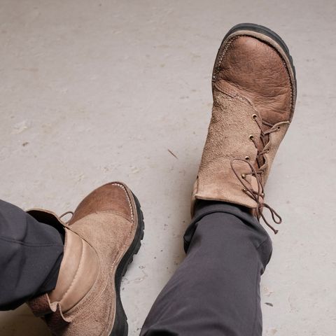 Photo by henrysun on December 3, 2022 of the Paris Sun Unlisted Model in C.F. Stead Autumn Spice Waxed Kudu.