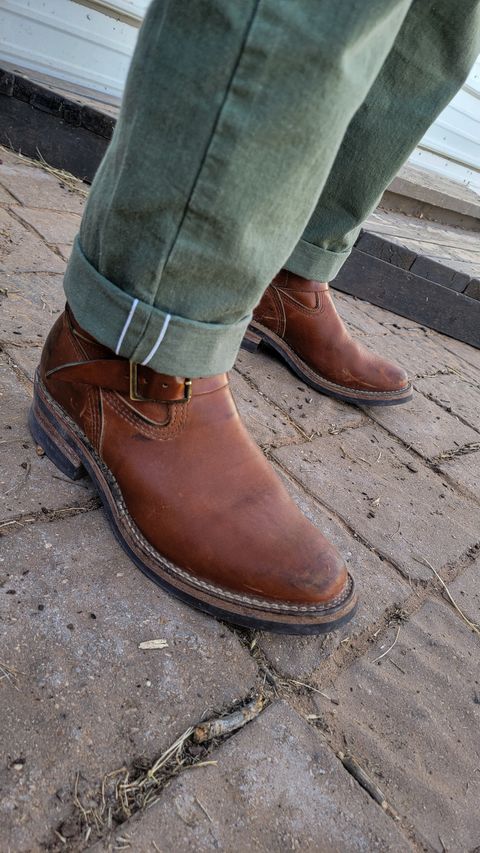 Photo by whitecollardropout on April 4, 2024 of the Wesco Boss Engineer Boot in Seidel British Tan Domain.